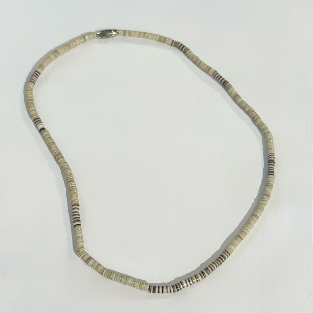 Vintage Heishi Shell Necklace With Screw Clasp Closure
